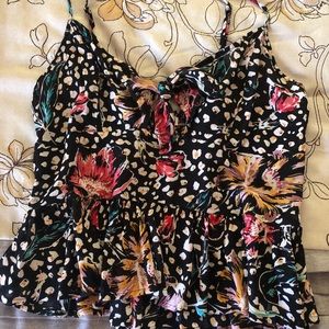 Tie Crop Top